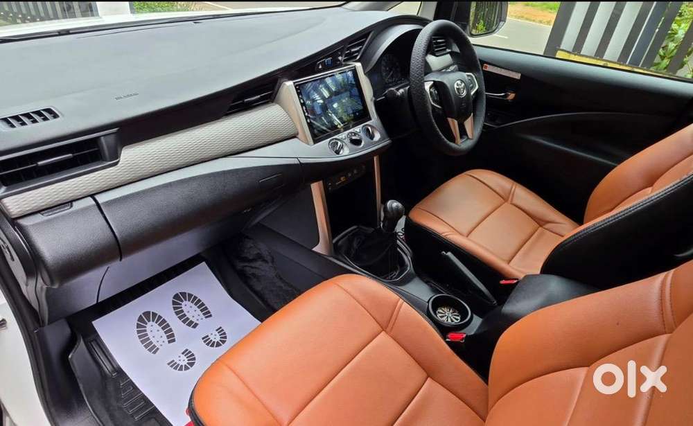 Toyota Innova Crysta 2023