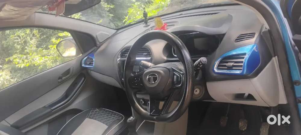 Tata Tiago Xt Icng 2024