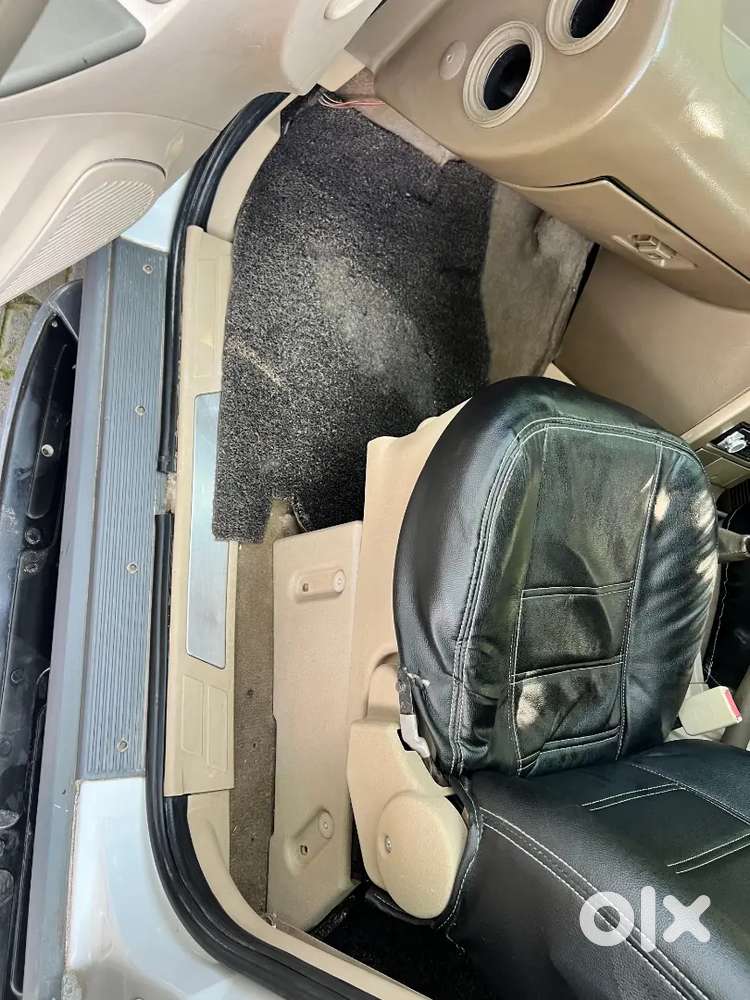 Tata Safari 2012 Diesel 100000 Km Driven