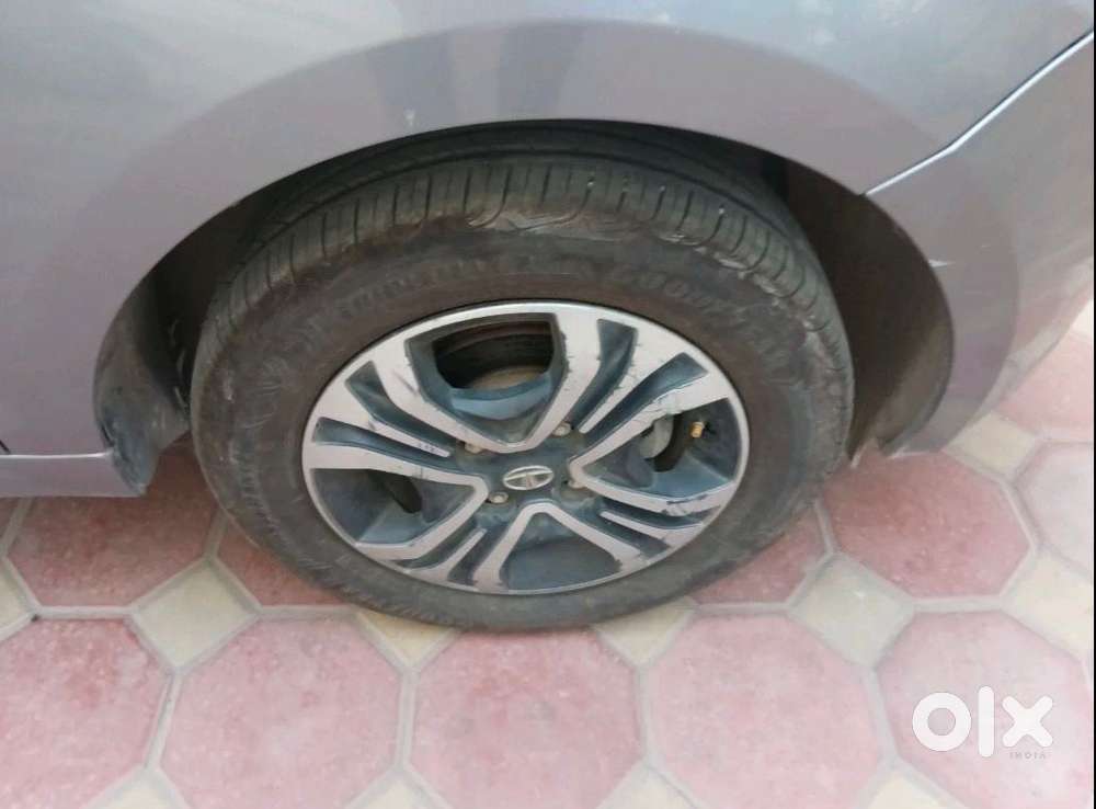 Tata Tiago Petrol 2019