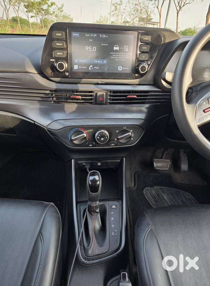 Hyundai I20 Sportz 1.2 Ivt Dual Tone, 2021, Petrol