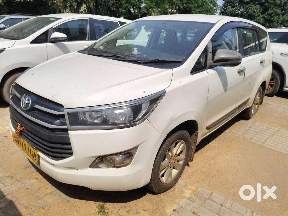 Toyota Innova Crysta 2.4 G Mt 8s, 2020, Diesel