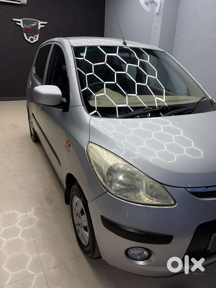 Hyundai I10 Magna Automatic, 2009, Petrol