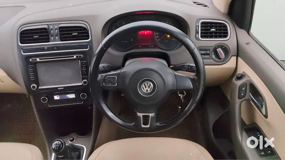 Volkswagen Vento 2010-2013 Petrol Highline, 2013, Petrol