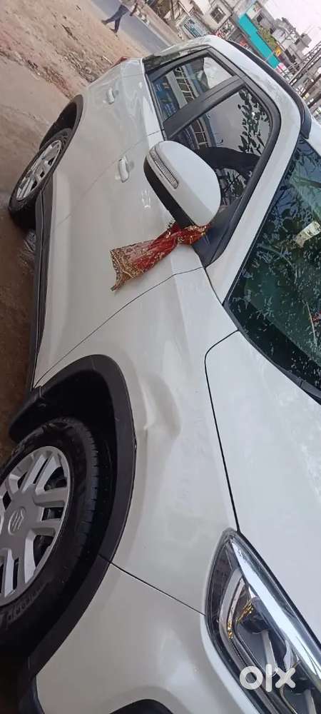 Gadi Achhi Conditions Me Hai. Badi Gadi Lena Hai