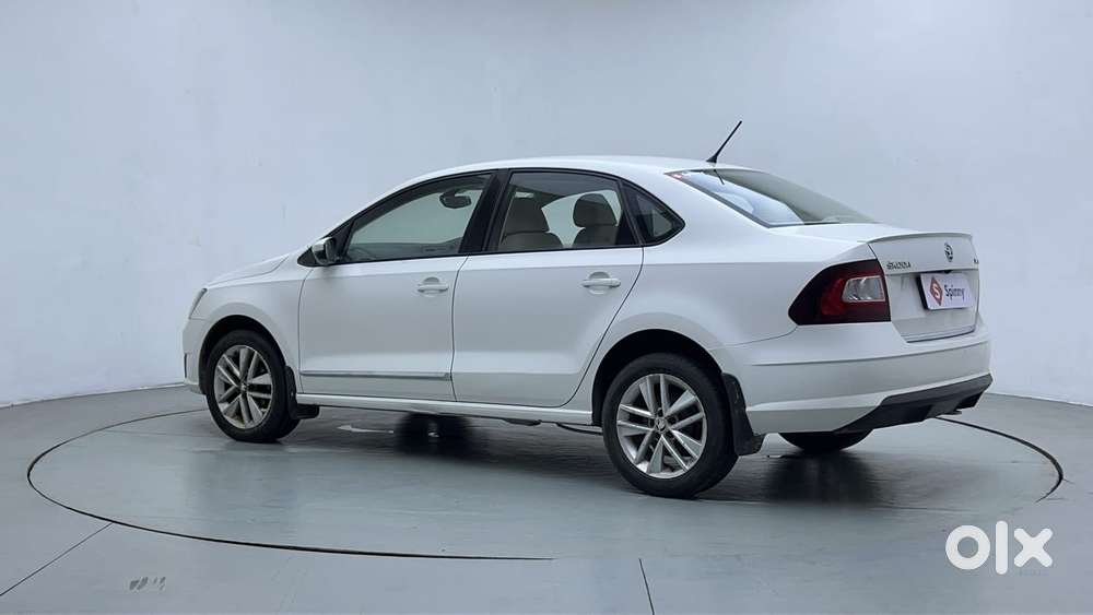 Skoda Rapid 1.6 Mpi At Style, 2018, Petrol
