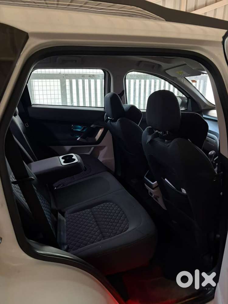 2022 Tata Safari Diesel Manual