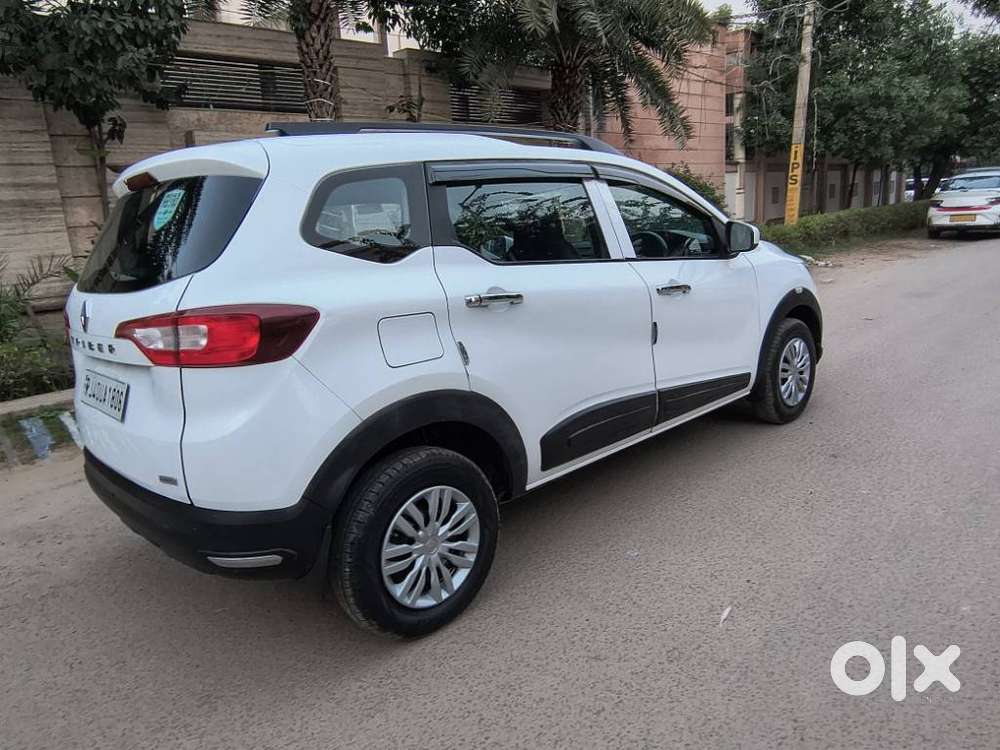 Renault Triber 1.0 Rxe, 2021, Petrol