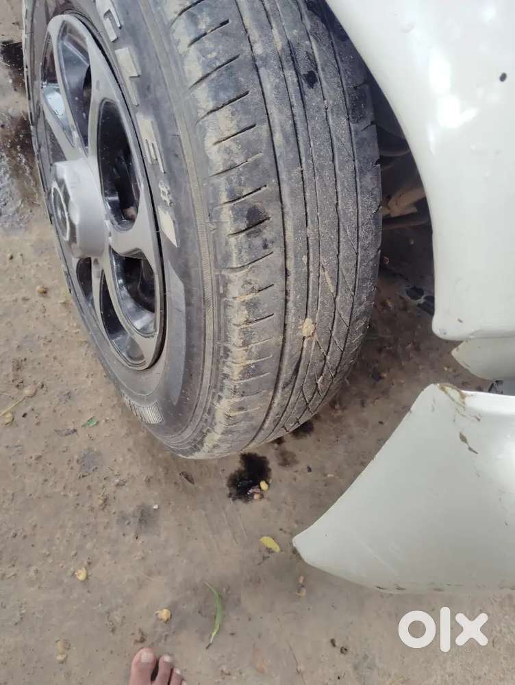 Mahindra Bolero Neo 2012 डीज़ल