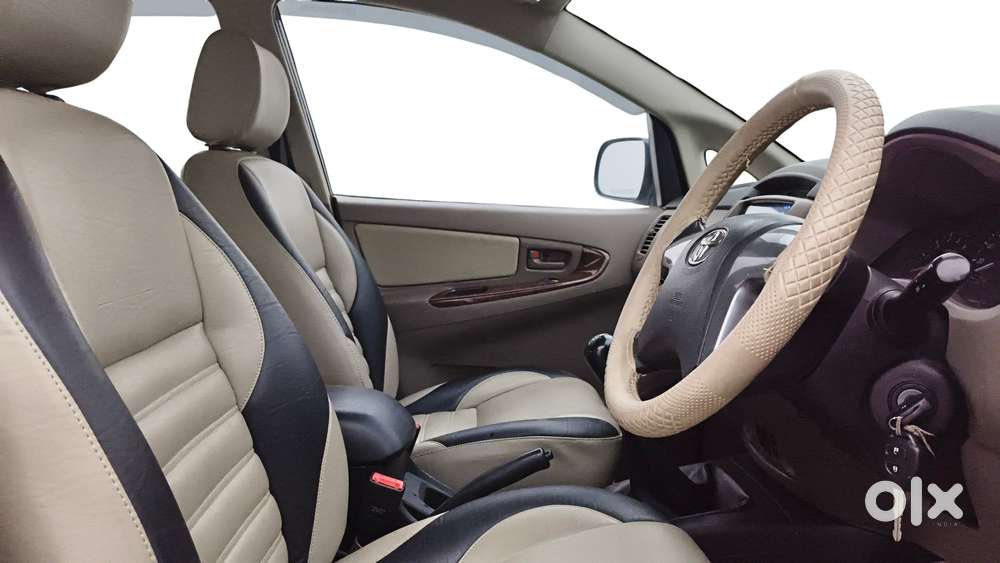 Toyota Innova 2.5 Gx (diesel) 7 Seater, 2015, Diesel