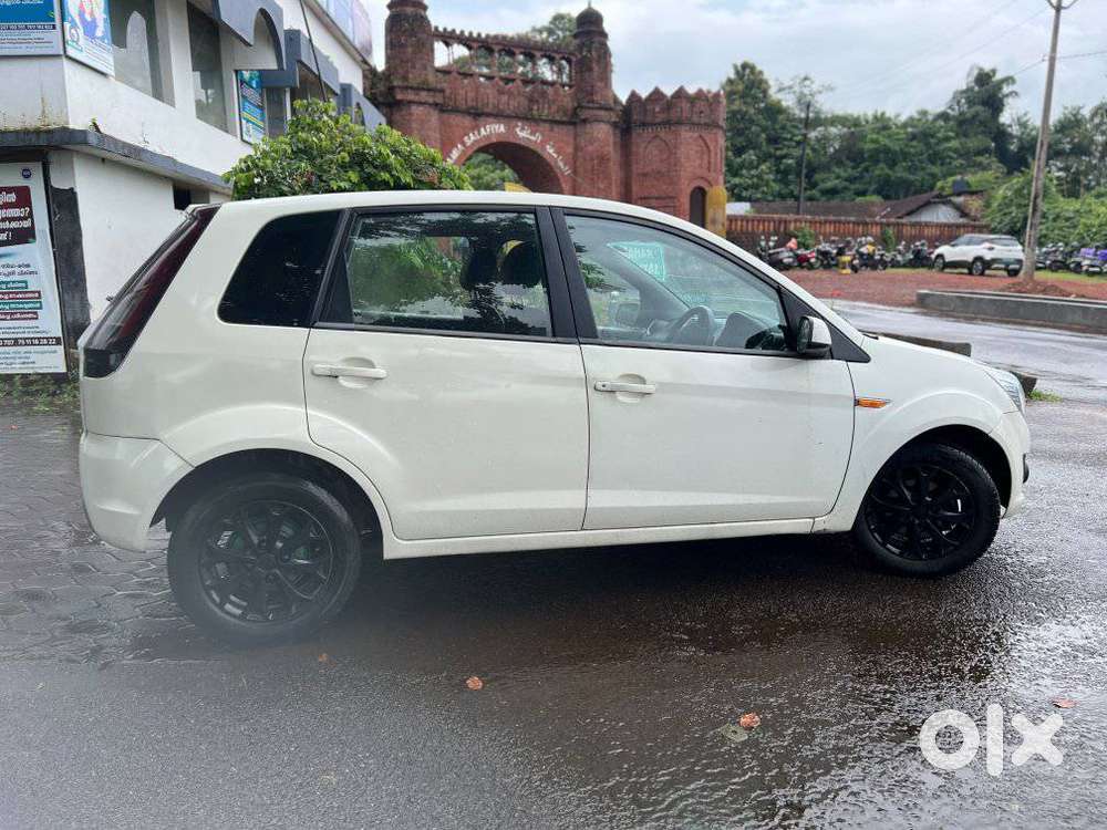 Ford Figo 1.5d Titanium Plus Mt, 2013, Diesel