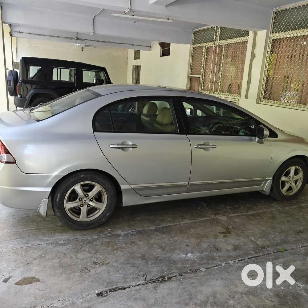 2011 Honda Civic मॉडल