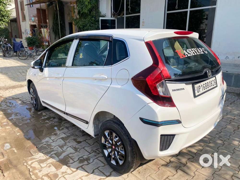 Honda Jazz 2015 Diesel 78000 Km Driven