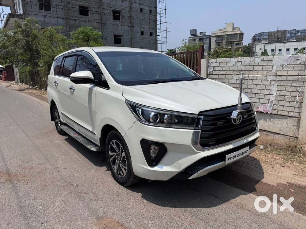 Toyota Innova Crysta 2.4 V 8 Str, 2021, Diesel