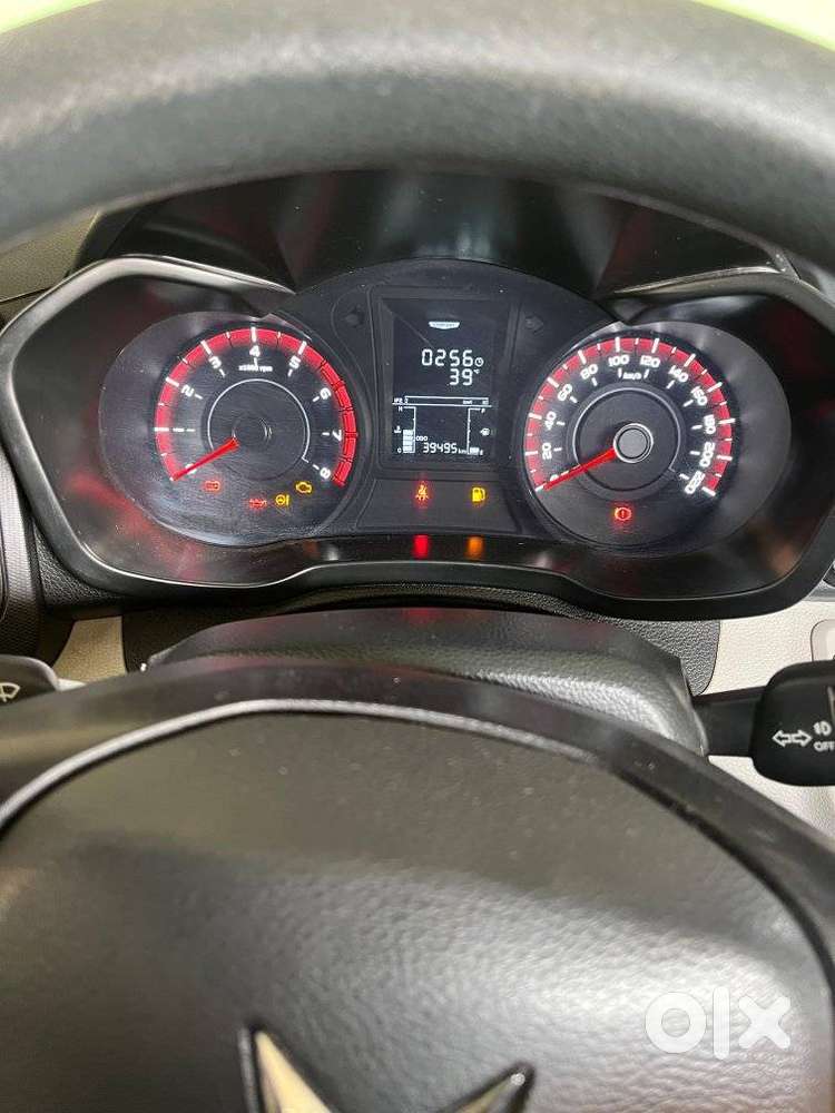 Mahindra Xuv300 W6, 2022, Petrol