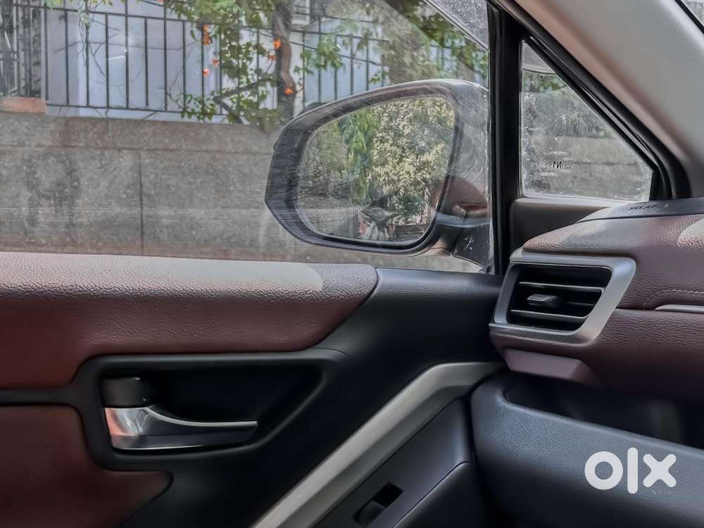 Toyota Innova Hycross Gx (o), 2024, Petrol