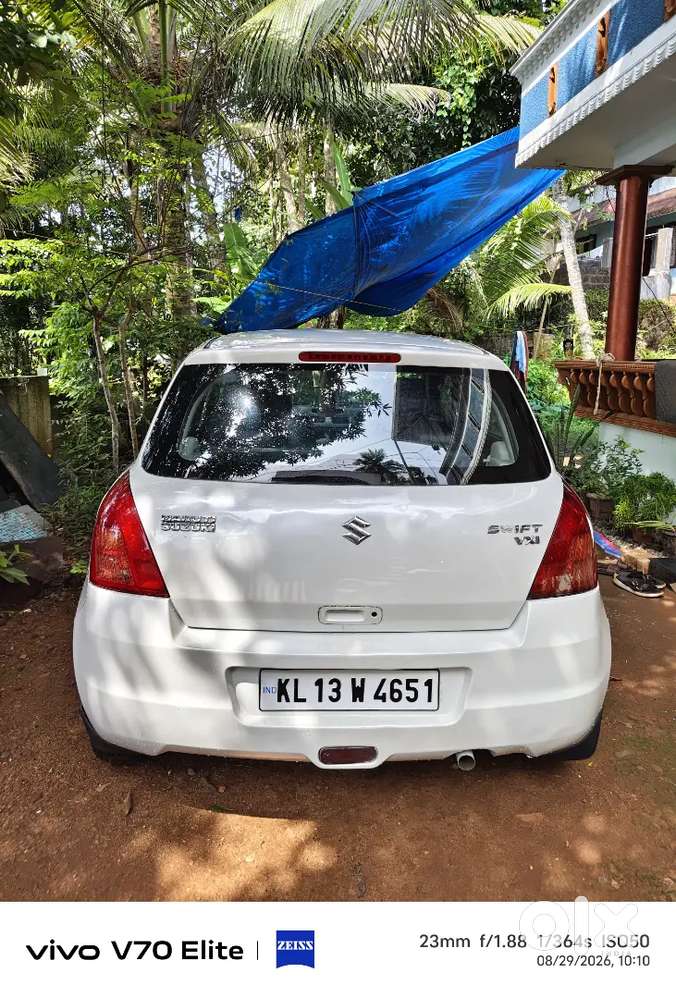 Maruti Suzuki Swift Vxi 2011