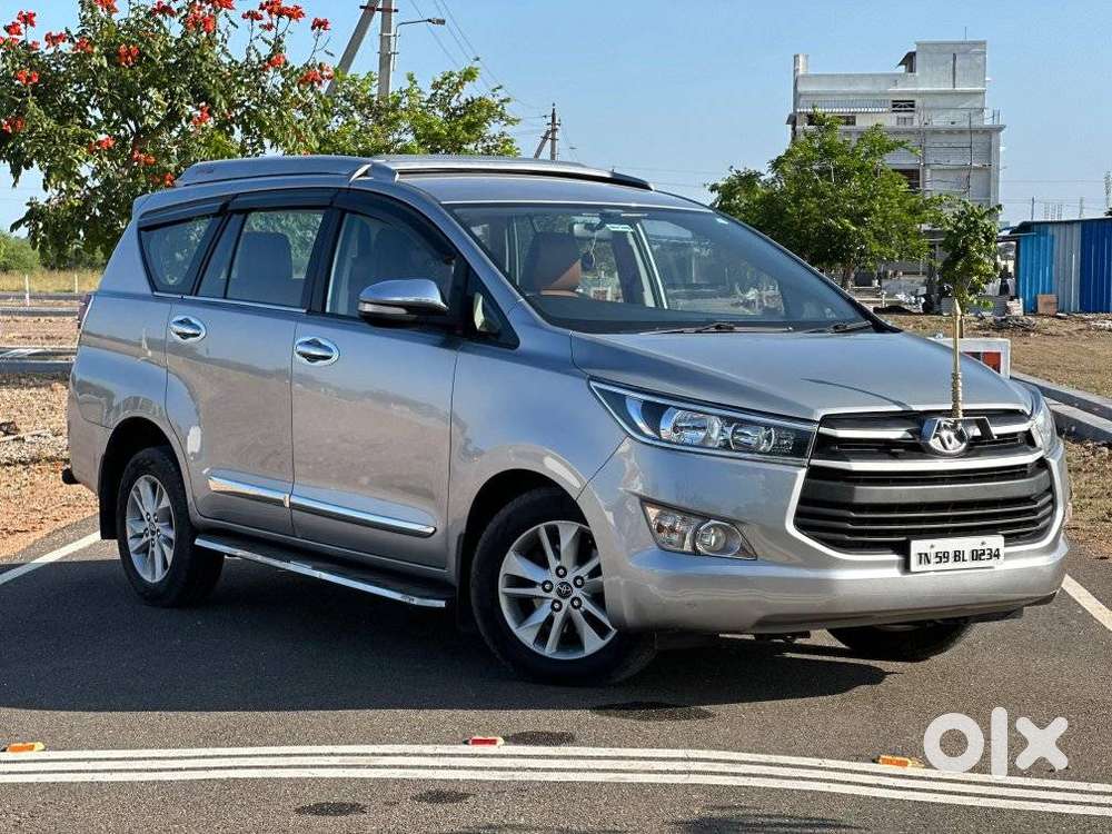 Toyota Innova Crysta 2.4 G Mt 8s, 2017, Diesel