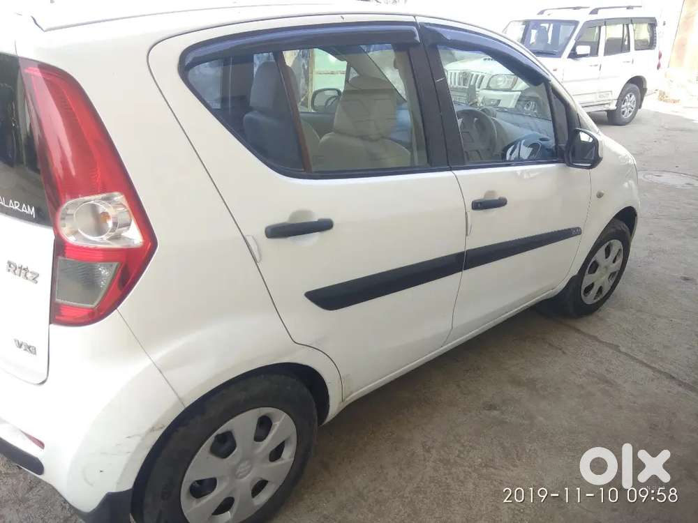 Maruti Suzuki Ritz 2011 Cng & Hybrids Well Maintained