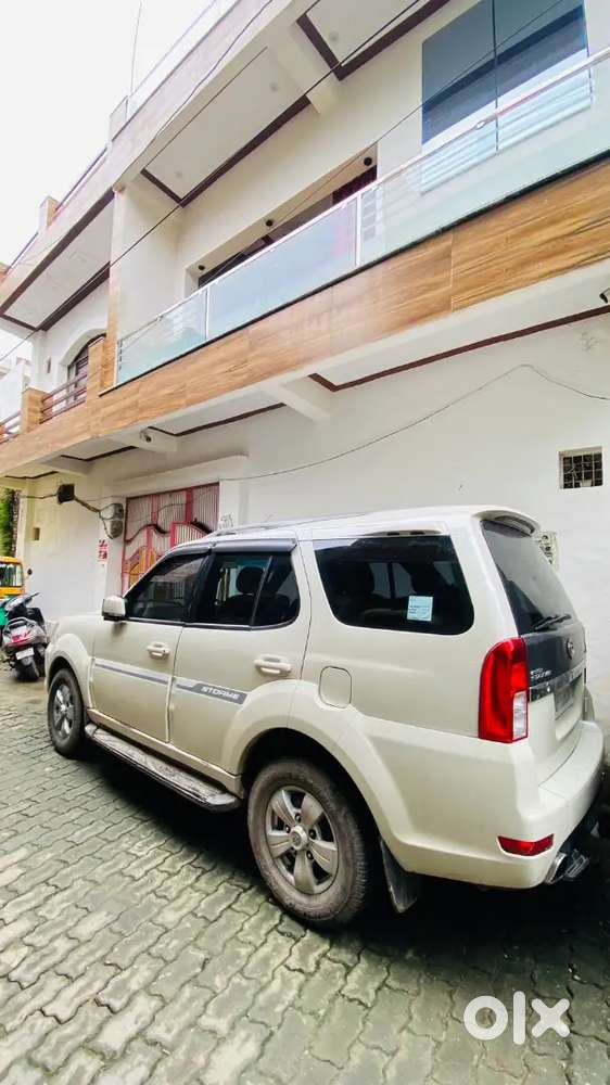 Safari Storme Well Maintained All Function Ok