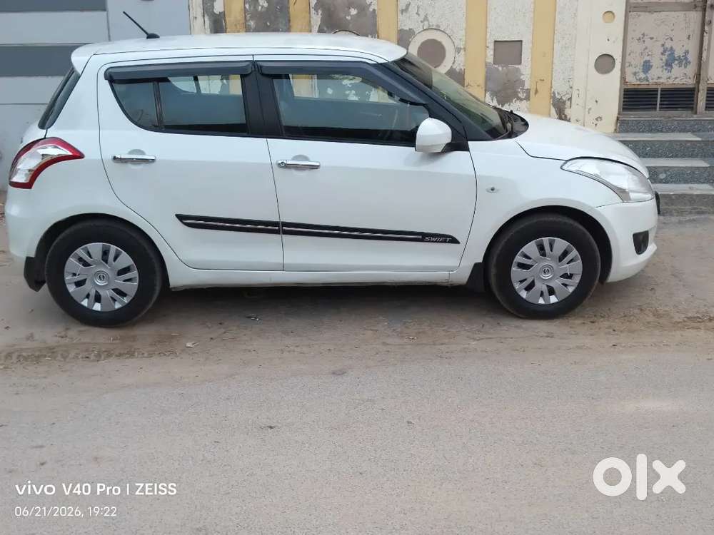 Maruti Suzuki Swift 2012 Edition Lxi