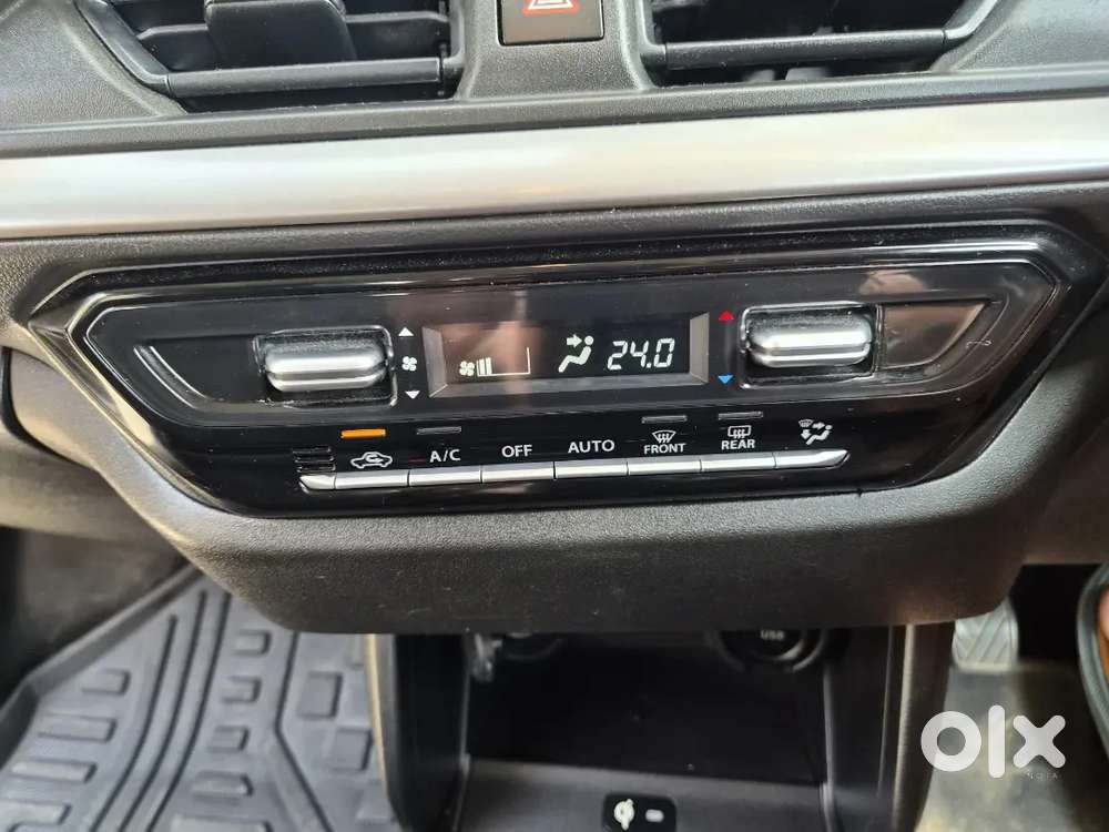Maruti Suzuki Swift Zxi Plus - Top Model (december 2025)