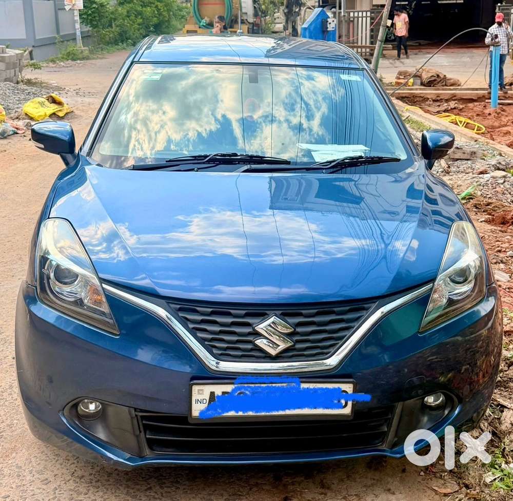 Maruti Suzuki Baleno 2017 Showroom Track