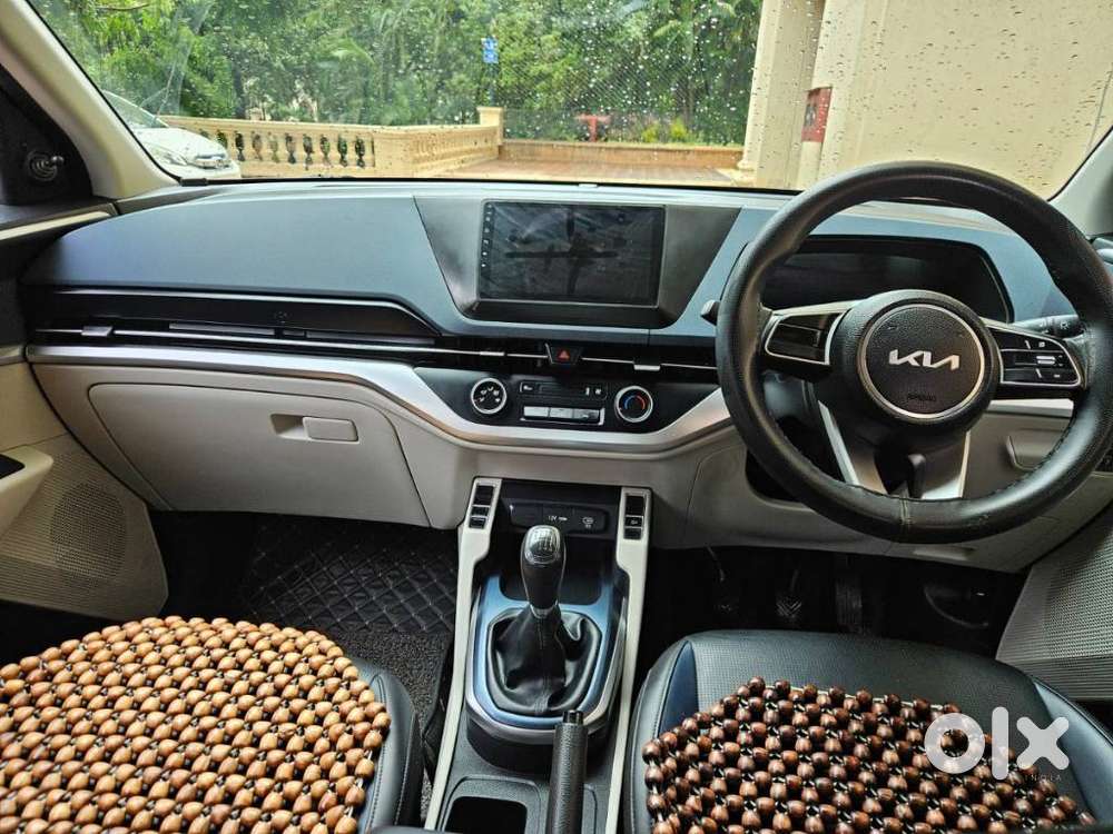 Kia Carens D1.5 6mt Premium 07, 2022, Diesel