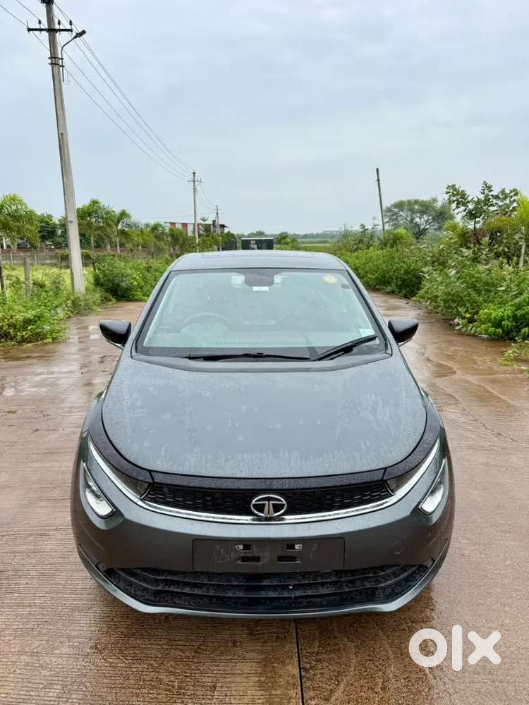 Tata Altroz Petrol
