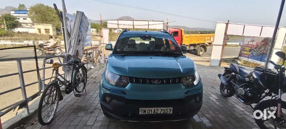 Mahindra Kuv 100 2016 Petrol Good Condition