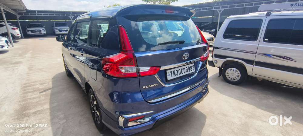 Toyota Rumion V Mt, 2023, Petrol