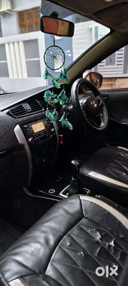 Tata Bolt 
2015 Xms