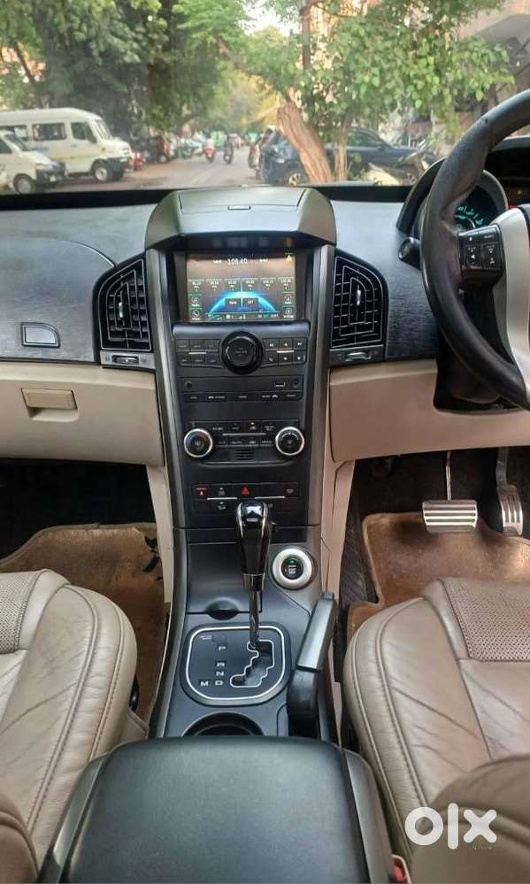 Mahindra Xuv500 At W10 Fwd, 2016, Diesel