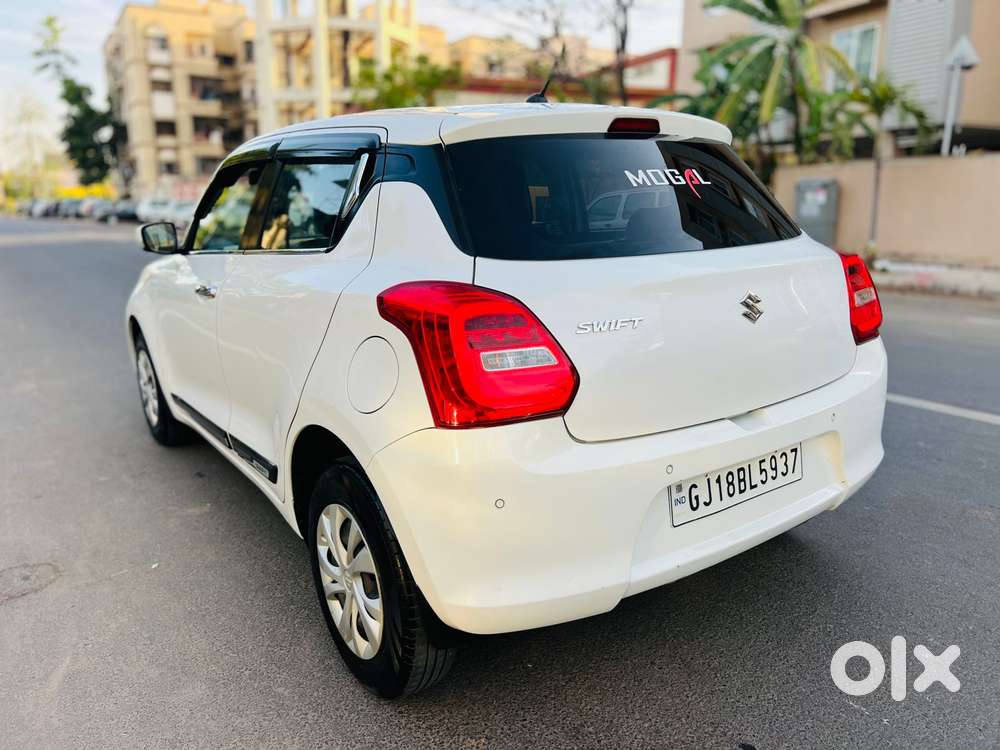 Maruti Suzuki Swift Vxi Abs Bsiv, 2019, Petrol