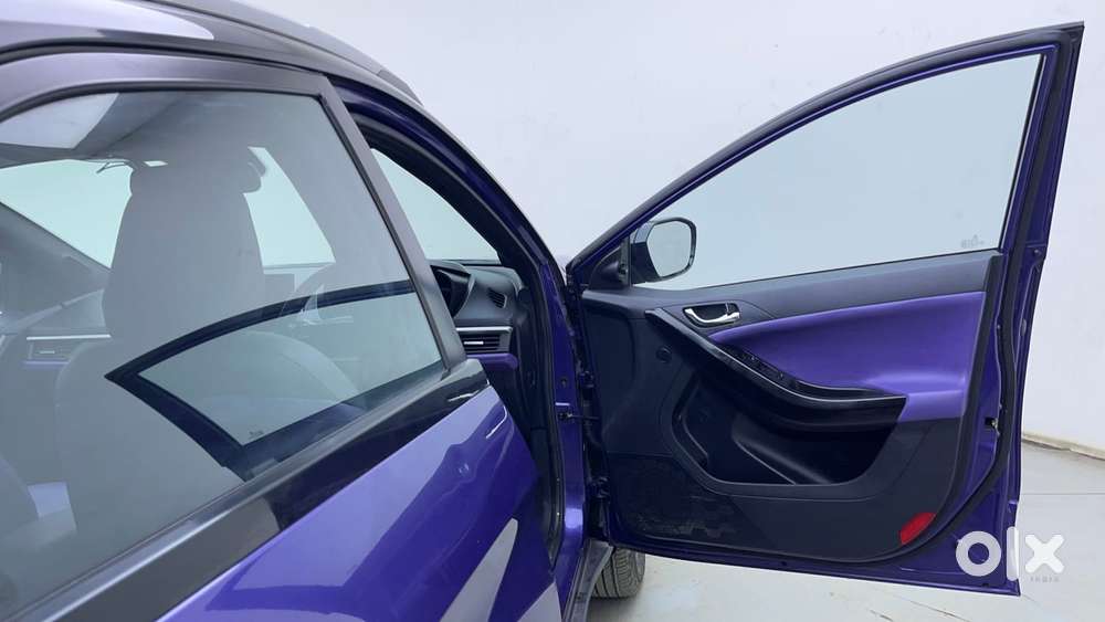 Tata Nexon Fearless Plus S Purple 1.2 Revotron Petrol 7dca Dual Tone..