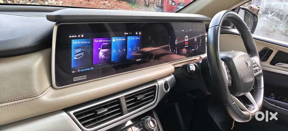 Mahindra Xuv700 2.0 Ax 7 Petrol At Luxury Pack Str, 2022