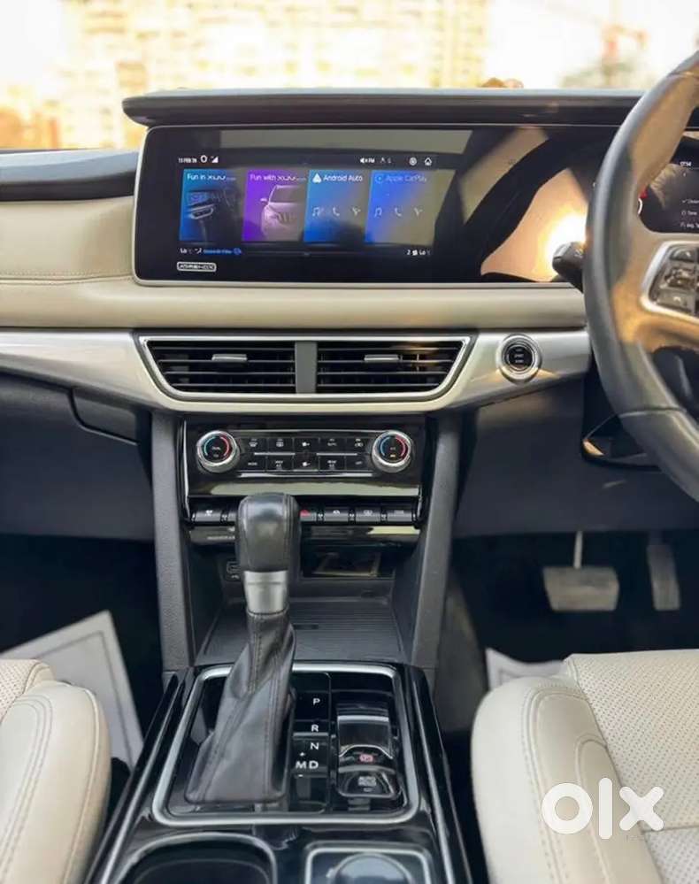 Mahindra Xuv700 Ax7l At Dsl 1st Owner