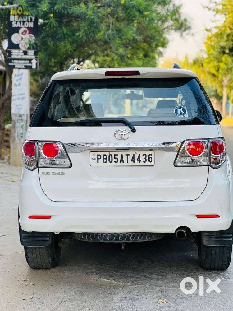 Toyota Fortuner 4x2 At 2.8 Diesel, 2012, Diesel