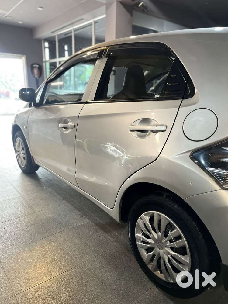 Honda Brio E Mt, 2015, Petrol