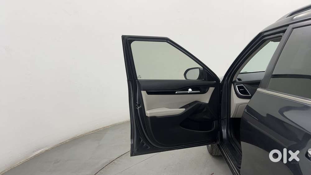 Kia Seltos 1.5 Htx At Petrol, 2019, Petrol