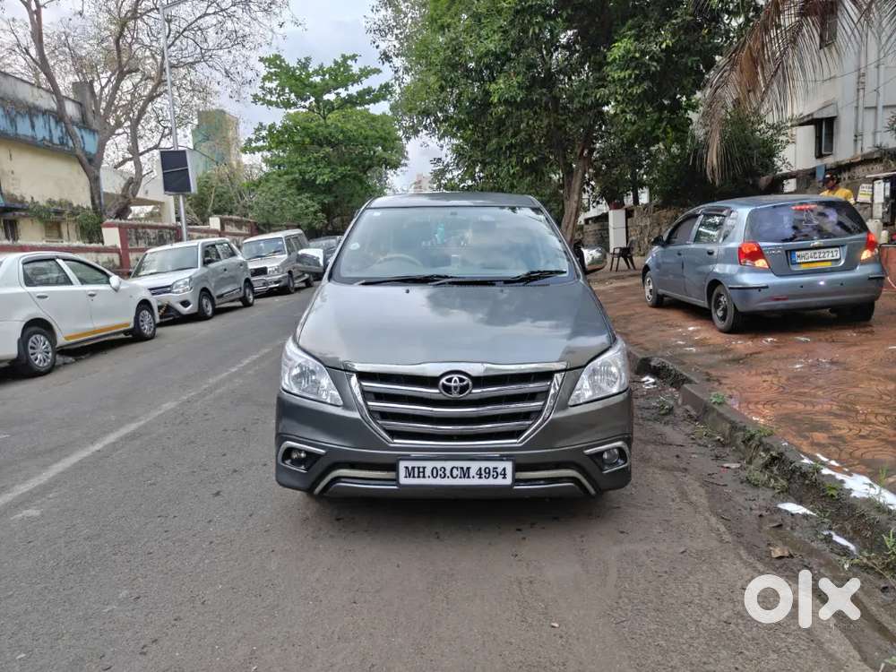 Toyota Innova 2012 Diesel Well Maintained