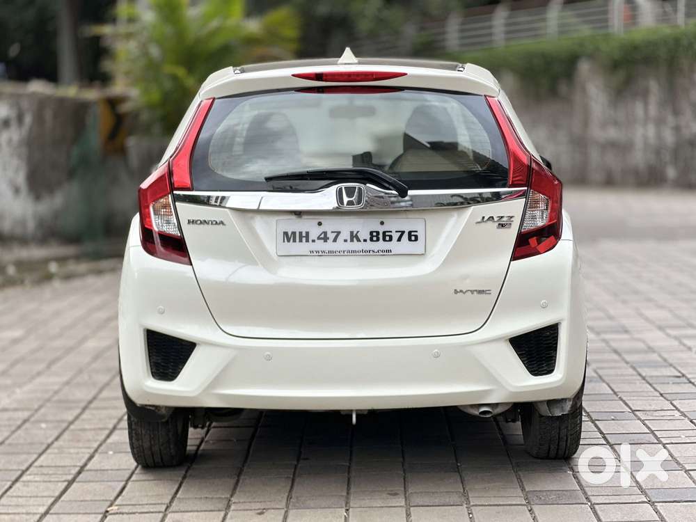 Honda Jazz V Cvt, 2016, Cng & Hybrids