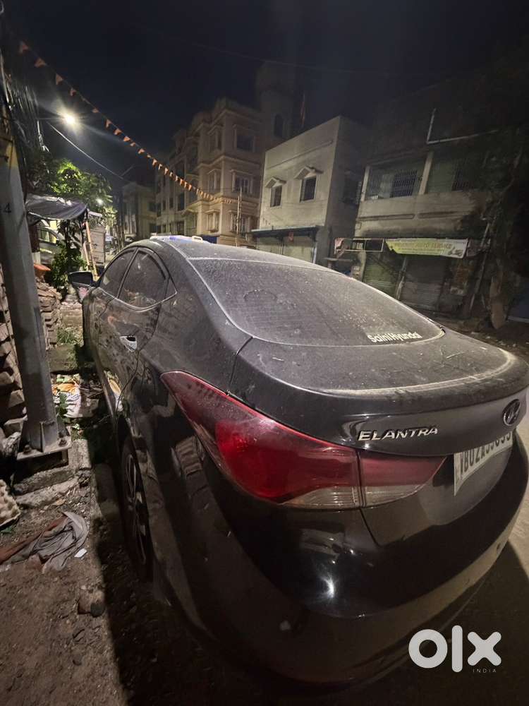 Hyundai Elantra Petrol 2016