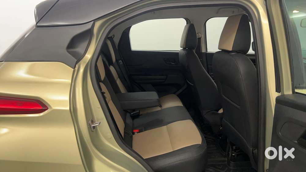 Tata Punch 1.2 Revotron Creative Amt Kaziranga Edition, 2022, Petrol