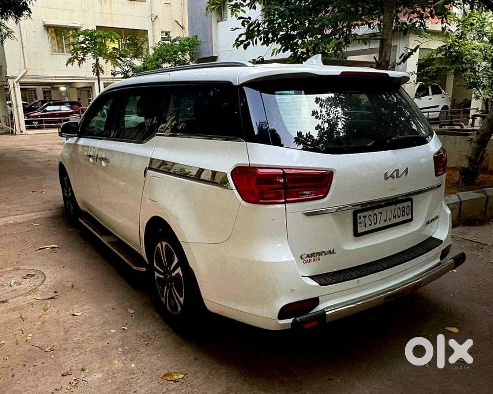 Kia Carnival Limousine Plus 7 Str, 2022, Diesel