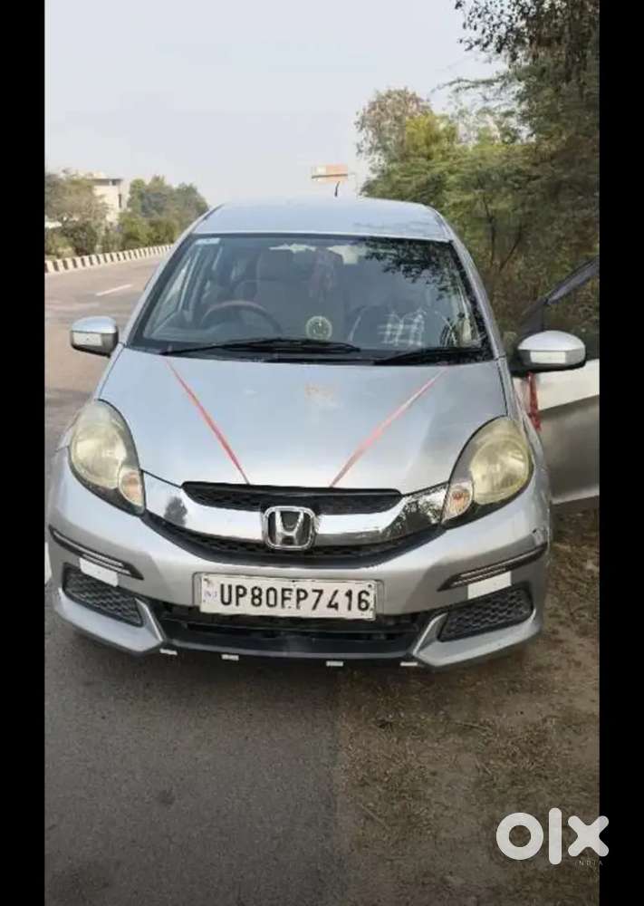 Honda Mobilio 2015  (25km/l) Ka Milage
