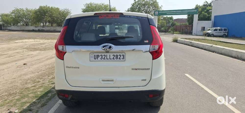 Mahindra Marazzo M8 8str, 2020, Diesel