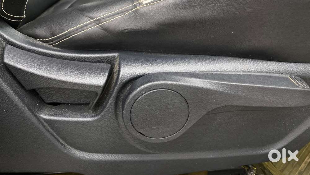 Mahindra Xuv300 W8 Diesel, 2019, Diesel