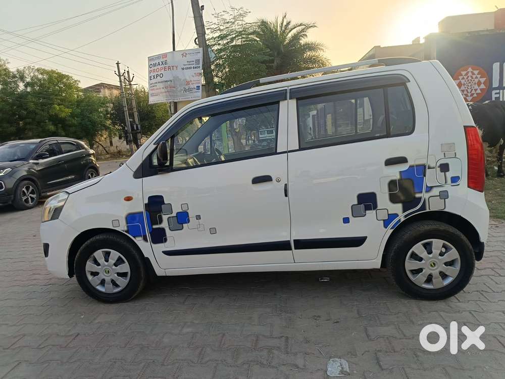 Maruti Suzuki Wagon R Lxi Cng Optional, 2017, Cng & Hybrids