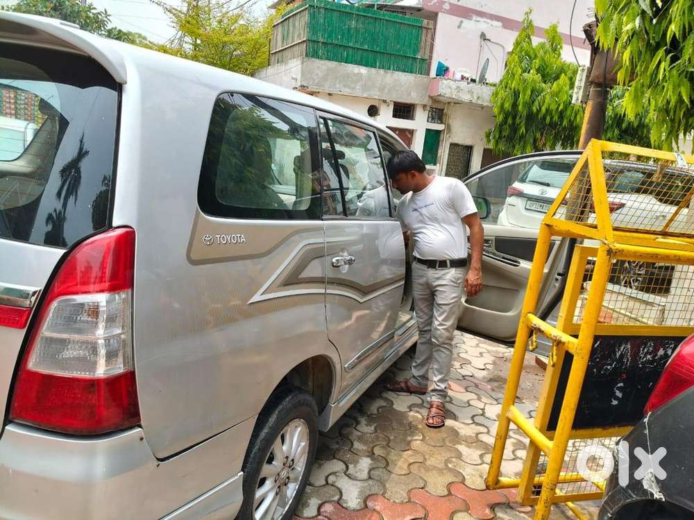 Toyota Innova Diesel 2015 Model